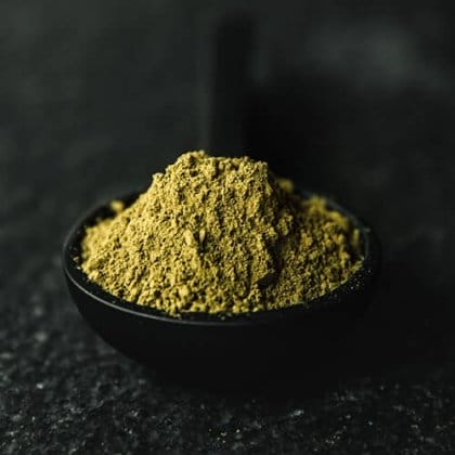 yellow borneo kratom powder