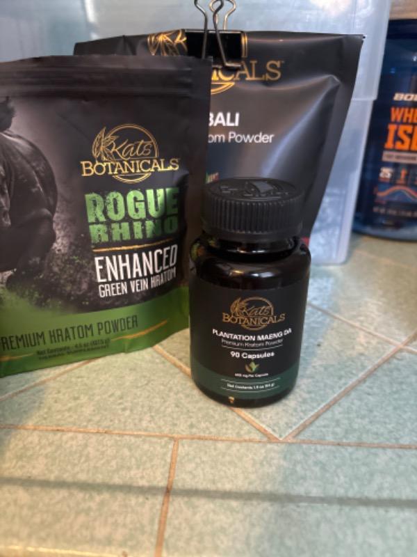 Rogue Rhino Enhanced Red Vein Kratom - 127.5 Grams Powder - Customer Photo From Sarah Schnare
