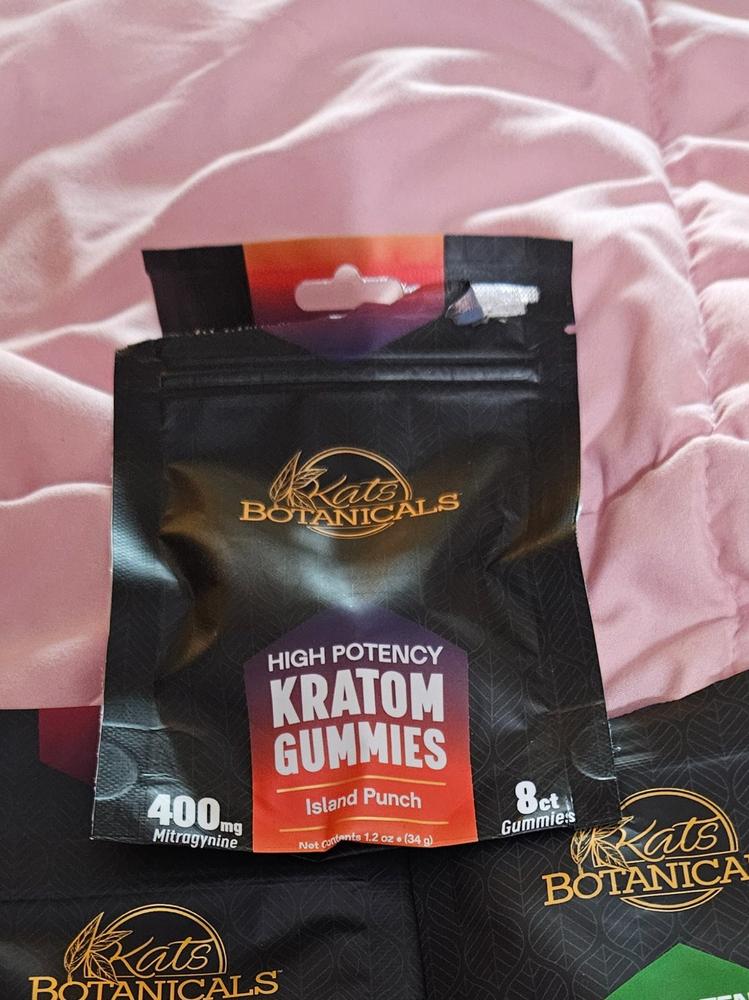 Island Punch Kratom Gummies - Customer Photo From Theresa Walker